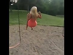 Ένα ζευγάρι από φθαρμένα pawgs!!!